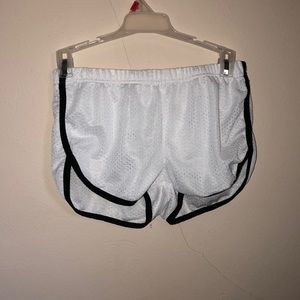 Selfie shorts